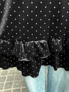 FRIFUL Áo camisole nữ chấm bi xếp lớp viền bèo nhún phối màu tương phản, kiểu dáng giản dị, ngọt ngào. - màu đen - Xem 4