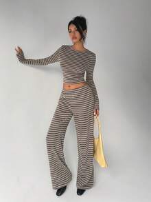 Aloruh 女士休闲家居睡衣套装，包括条纹圆领长袖 T 恤和宽松直筒条纹裤，适合日常穿着、运动、秋冬季 - 咖啡棕 - 查看 11