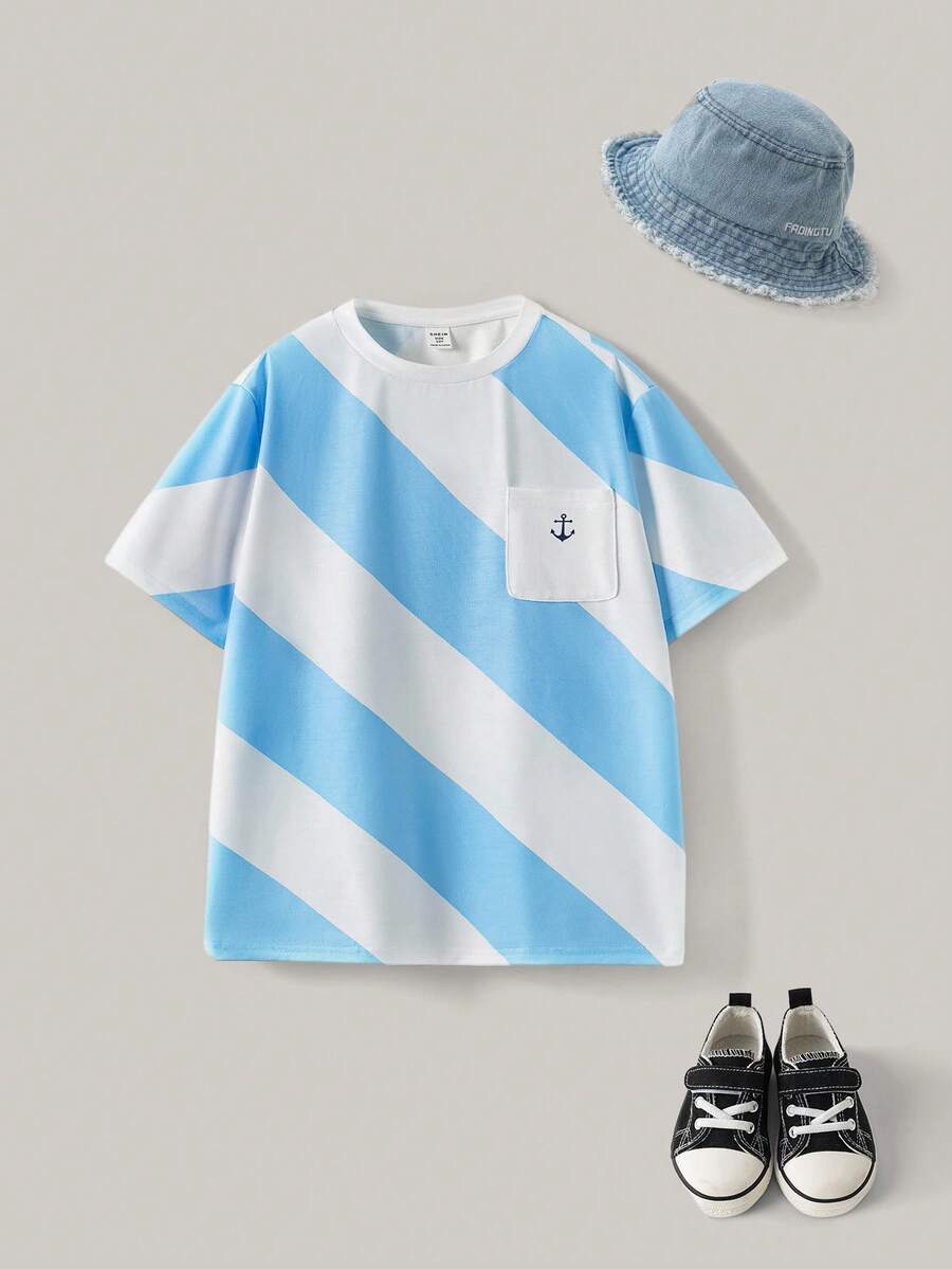 Joliand Joliand 1 件青少年男孩优雅都市清新蓝白条纹英文图案撞色口袋宽松圆领 T 恤,适合外出、聚会、海滩、夏季 - 彩色 - 查看 1