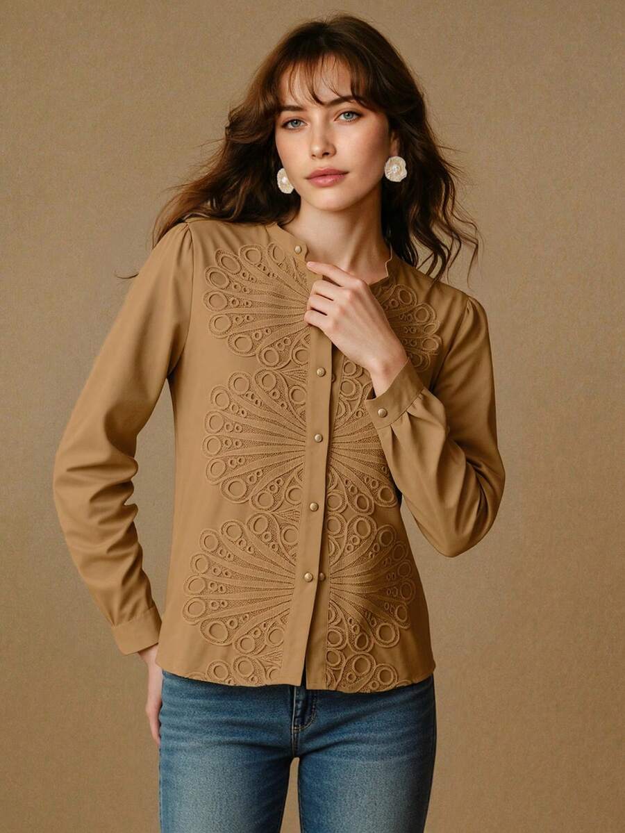 MOTF PREMIUM ÁO BLOUSE CẮT CÚT THÊU - Màu Khaki - Xem 1