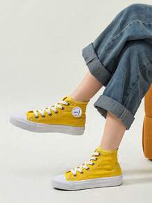 Tenis unisex estampados tipo bota para mujer, hombre diseño moderno y versátil; perfectos para un look urbano, casual y lleno de personalidad. Ideales para combinar con jeans, pantalones, shorts y vestidos, brindando comodidad, soporte y un toque creativo en tu día a día, escuela, trabajo, viajes y actividades al aire libre. Disponibles en variedad de estampados para expresar tu estilo único. - Amarillo - Ver 1
