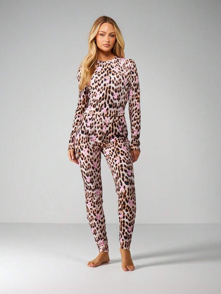 Missguided x Playboy Christmas Long Sleeve Leopard Print Lounge Set