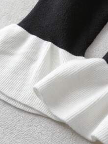 Regalyn Plus Size Elegant Color Block Ruffle Hem Sweater, Autumn/Winter