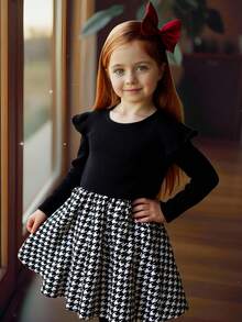 SHEIN Rochie elegantă și casual pentru fete, cu mânecă lungă, decolteu rotund, talie strânsă, linie A și mânecă scurtă drăguță cu flori, cu model în carouri, nou-venită toamnă-iarnă, fete tinere, ținute zilnice, școală, toamnă-iarnă, asortare cămașă albă, sezonul înapoi la școală.