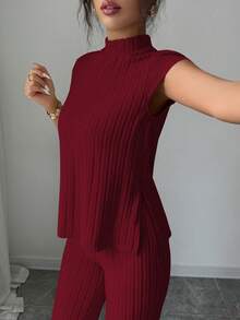 SHEIN PETITE 2件套女士休闲优雅罗纹短袖上衣和裤子套装 - 酒紅色 - 查看 6