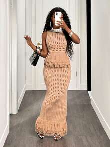 BamGleam 女式纯色镂空流苏下摆无袖针织上衣和针织中长裙两件套，合身又时尚 - 卡其色 - 查看 1