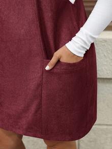 SHEIN LUNE Váy nhung kẻ đen cỡ lớn dành cho nữ có túi và dây đeo vai có thể điều chỉnh Váy dành cho nữ Trang phục Barnfit Lễ Tạ ơn cho phụ nữ Trang phục năm mới cho phụ nữ Váy mùa đông Quần áo mùa đông Trang phục Rave cho phụ nữ Váy áo len - Màu Đỏ Sâu - Xem 4