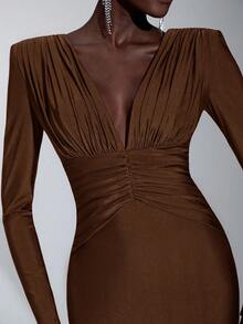 优雅、浪漫、性感、简约、梅红色、有弹性、深 V 领、长袖、鱼尾下摆、时尚、网红风格、适合节日、度假、生日派对、婚礼、伴娘礼服 - 棕色 - 查看 4