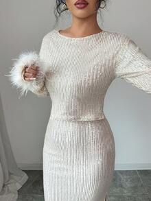 SHEIN Raffinéa 2pcs Christmas Sequin Set, Cropped Top With Keyhole Back Neckline And Side Slit Skirt, Autumn/Winter