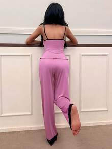 SHEIN 女士睡衣套装（含蕾丝花边吊带背心和裤子） - 藕粉色 - 查看 2