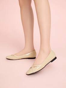 CUCCOO DOLLMOD 女士圆头绒面革拼布蝴蝶结装饰舒适软底芭蕾平底鞋，适合春秋季户外穿着 - 杏色 - 查看 3