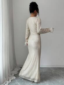 SHEIN Raffinéa 2pcs Christmas Sequin Set, Cropped Top With Keyhole Back Neckline And Side Slit Skirt, Autumn/Winter