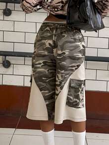 Rovax Women's Loose Straight Leg Camouflage Print Shorts - Multicolor - View 2