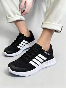 男士网球和球拍运动鞋 - 黑與白 - 查看 2