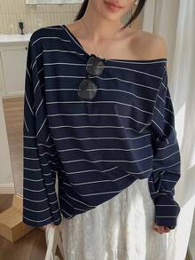 DAZY 女式条纹不对称肩部宽松休闲街头风格T恤 - 藏蓝色 - 查看 1