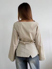 Aloruh Áo cánh tay loe cổ thuyền cắt ngắn nhún bèo công sở màu mơ cho nữ Áo dài tay kẻ sọc Áo dài tay trung tính Áo kín đáo Áo nữ mùa thu Áo màu be Quần áo ấm áp mùa thu đông cho nữ - Nhiều màu - Xem 3