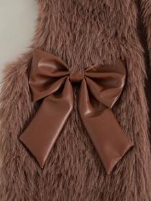 Elladie kids 3 pièces/set Top à col roulé côtelé à manches longues, pantalon évasé et gilet en fausse fourrure avec décoration de nœud pour filles. Tenue décontractée élégante et luxueuse, convient pour un anniversaire, des vacances - Marron - Voir 6