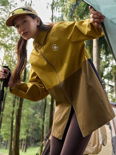 In My Nature 女士户外防水夹克，适合露营、徒步旅行、运动和城市通勤，色块设计