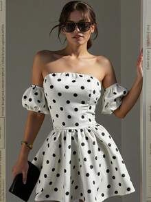 INAWLY Robe de graduation sexy mini à manches bouffantes sans bretelles en satin tissé ivoire à imprimé pois pour femmes