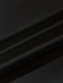 Áo thun chui đầu tay dài hở vai in họa tiết chữ thập Attitoon mùa thu mới dáng rộng, hở vai, in hình rỗng, gợi cảm, không đối xứng, dáng ôm, thời trang thu đông cho nữ - màu đen - Xem 5