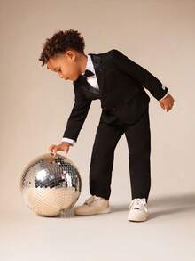 SUMWON 男童正式尖头翻领燕尾服套装 结婚戒指持有者派对毕业典礼 - 黑色 - 查看 1