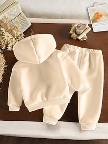 SHEIN 1 Set Baby Girls Casual Cute Slogan, Heart & Girl Graphic Print Hoodie & Sweatpants Set, "I Love My Nana" Outfit, Autumn/Winter - Multicolor - View 2