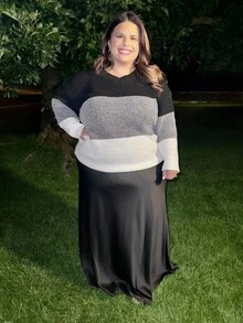 Enliva Chân váy midi đen rộng rãi thanh lịch dành cho nữ cỡ lớn, hoàn hảo cho các hoạt động giải trí, tiệc trà chiều, tụ tập và hẹn hò vào mùa hè Chân váy tốt nghiệp/ Chân váy tốt nghiệp dành cho nữ/ Chân váy tốt nghiệp màu trắng/ Tốt nghiệp. - màu đen - Xem 6