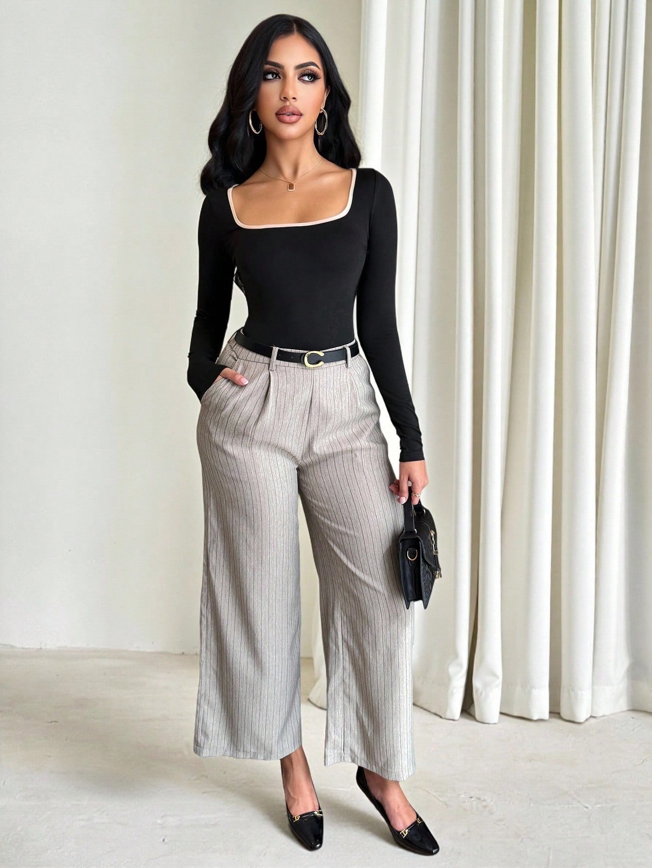 Vavine مجموعة مكونة من 2 قطعة: ملابس علوية ضيقة بي...