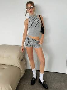 SHEIN BAE 2 pièces Ensemble Top en tricot sans manches à col Mao et short en tricot à motif pois pour femmes - Gris - Voir 3