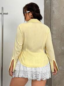 SHEIN EZwear Kemeja Bordir Kasual Musim Gugur Ukuran Besar Motif Ksatria - Kuning - View 4