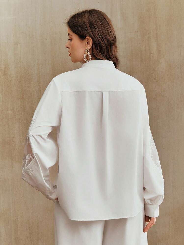 上品なスタイリッシュなシアーメッシュデザイン刺繍入りプラスサイズ女性ビジネスブラウス、エレガント、秋冬、ホワイトブラウス、シック、スタイリッシュ