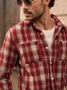 Manfinity VCAY Camisa casual de hombre de bolsillo de manga larga con un solo abotonado a cuadros