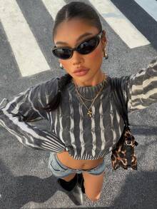 Muchica Sweater Pullover Wanita Lengan Panjang Model Drop-Dutch dengan Detail Vintage Distressed Twist Rope, Musim Gugur/Dingin - Hitam dan Putih - View 4