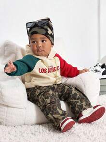 SHEIN Quần jean cargo denim dáng rộng, nhiều túi, họa tiết da báo, thời trang cho bé trai, thích hợp mặc hàng ngày vào mùa thu đông, dạo phố, Halloween, Giáng sinh, và giữ ấm mùa đông. - màu nâu - Xem 3