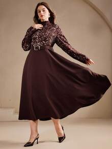 Anewsta Women's Plus Size Elegant Romantic Lace Patchwork A-Line Midi Dress, Round Neck, Long Sleeve, Slim Fit