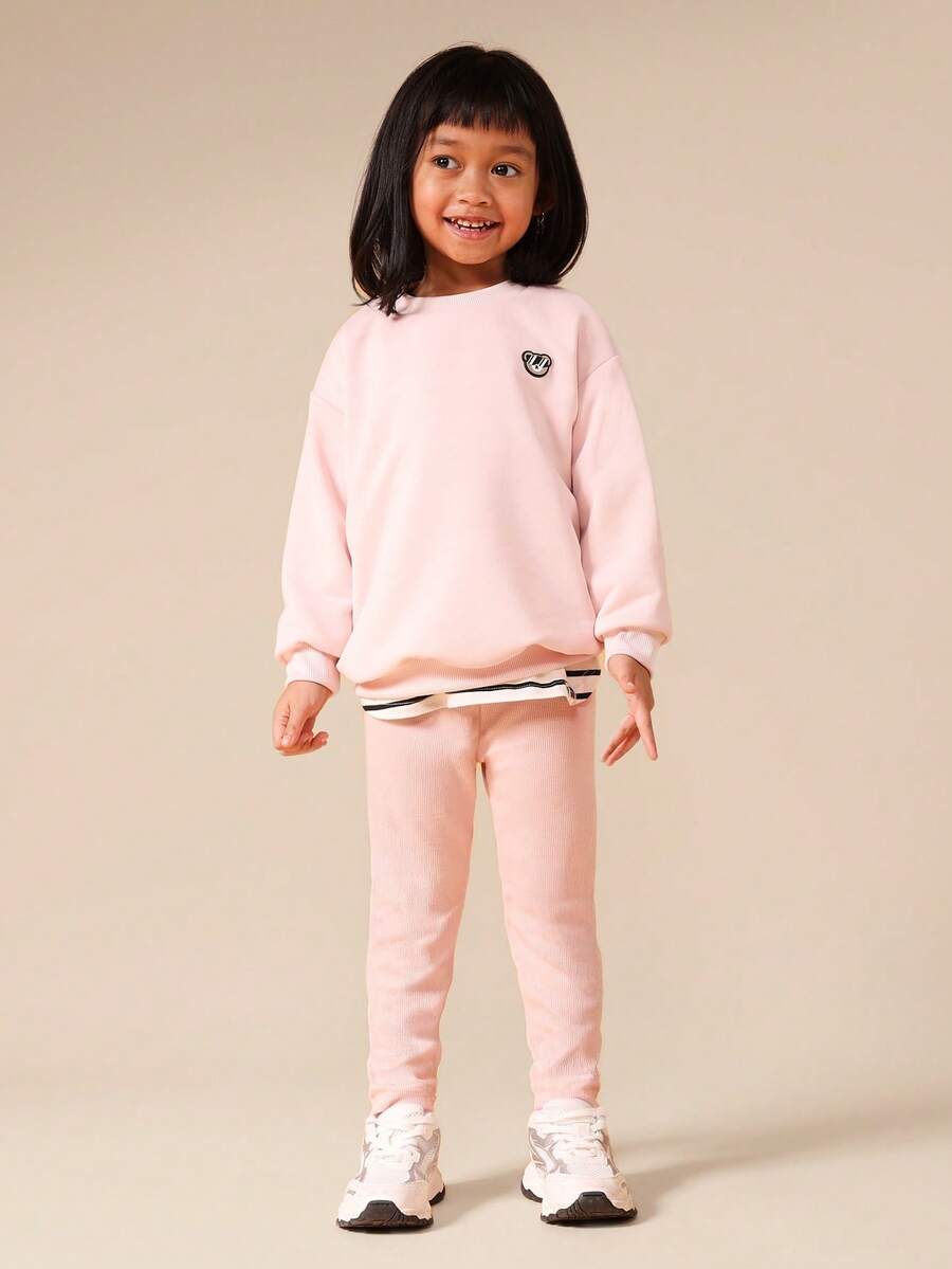 SUMWON Conjunto de Moletom com Capuz e Calça Jogger Feminino, Roupa Casual, Detalhe de Emblema em Fleece, Punhos Canelados - Rosa chiclete - Visão 1
