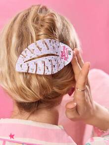 FanGlow THE POWERPUFF GIRLS X SHEIN Heart-Shaped Leaf Design Hair Clips, High-Quality Materials For Practical And Durable Hair Fixing Tools, Shark Clips With New Technology Internal Spring Design To Prevent Hair From Being Pulled, Suitable For Daily Use Or Wearing At Parties And Gatherings - Clear - View 1