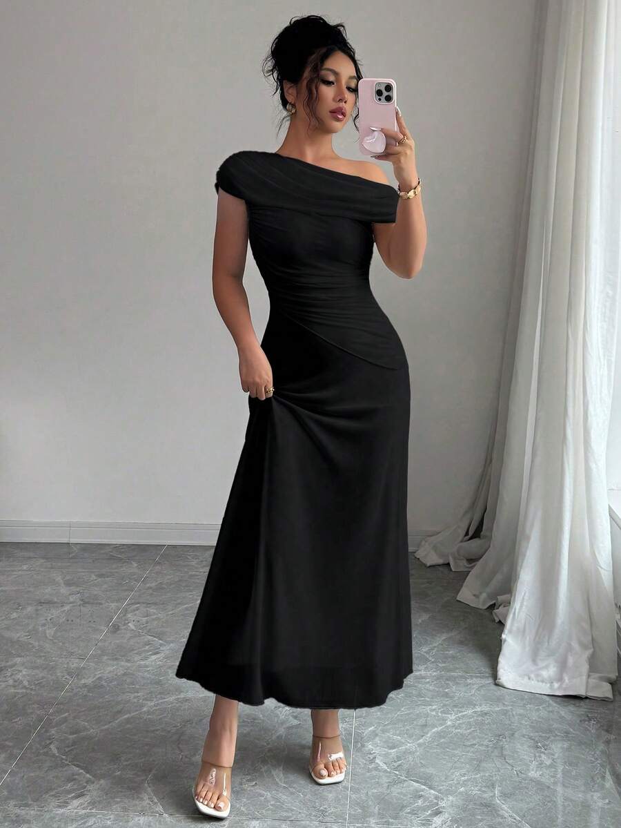 Modelyn 女式网眼不对称肩部褶饰拼布下摆法式优雅性感礼服 - 黑色 - 查看 1