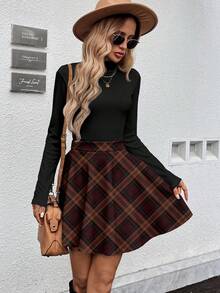 SHEIN LUNE Bộ 2 áo thun cổ lọ tay dài màu đen + chân váy midi kẻ caro dáng chữ A, trang phục thường ngày thời trang, thu/đông - Nhiều màu - Xem 3