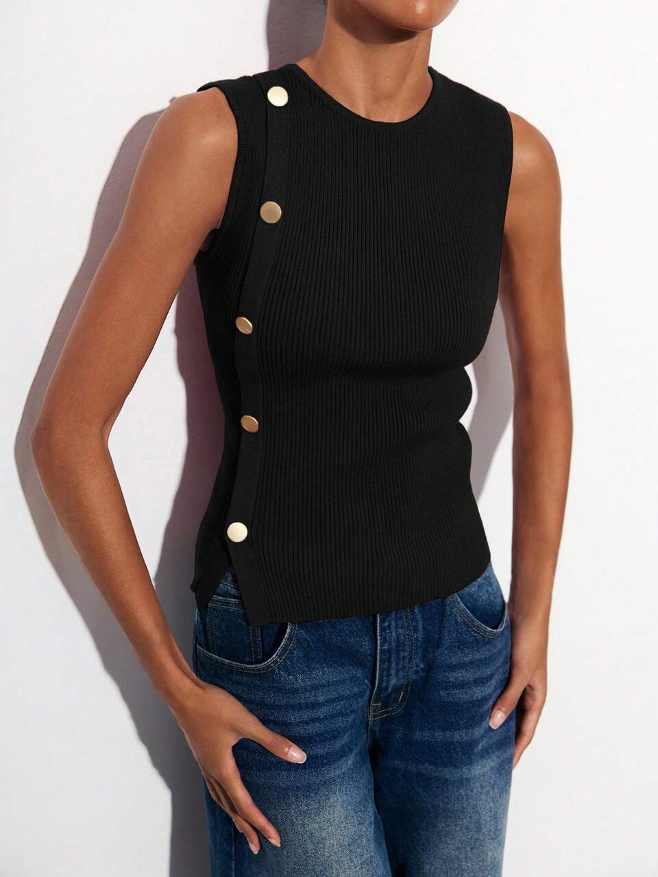 SHEIN Maija Women's Black And Gold Sleeveless Knit Top,Metal Button Accent,Elegant Minimalist Summer Casual Office Wear,Business Commuting Party Graduation Top