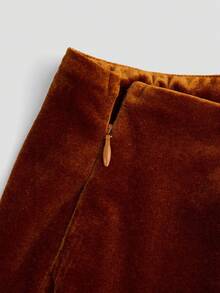Sweetra Rok A-Line Minimalis Serbaguna untuk Sehari-hari, Potongan Ramping, Warna Cokelat Ukuran Plus dengan Pinggang yang Dikencangkan - Coklat - View 4
