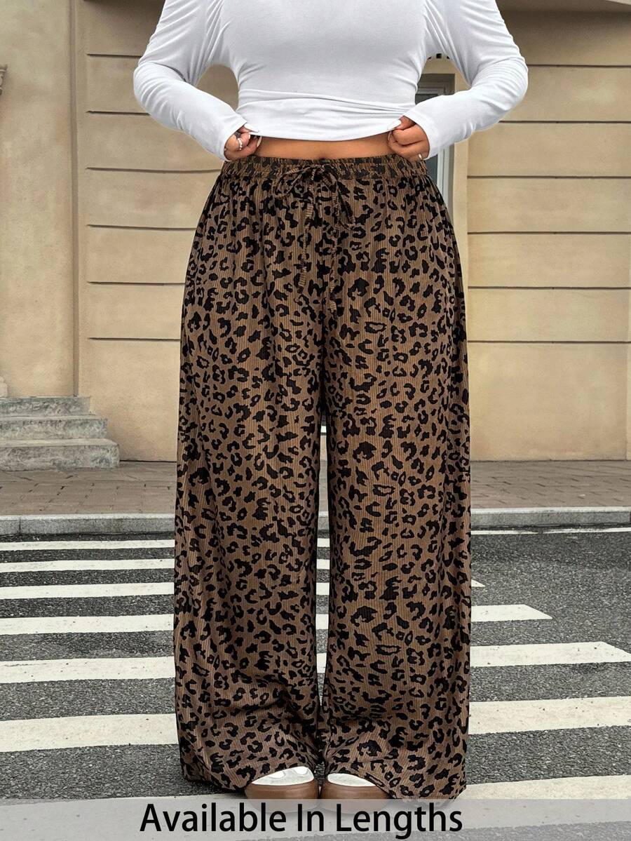 SHEIN PETITE CURVE Plus Size Loose Straight Leg Pants With Leopard Print, Casual, For Autumn/Winter Cheetah Women Wide - Brown - View 1