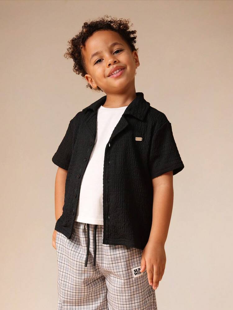 Textured Button Down Shirt With Short Sleeves