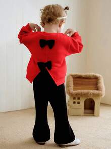Cozy Pixies Conjunto de 2 peças de blusa e calça boca de sino para bebê menina com estampa de laço e gola redonda - Vermelho - Ver 1