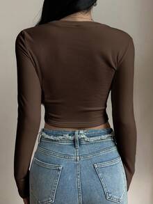 SHEIN BASICS 两件装纯色针织圆领长袖修身短款T恤，女士款，升级保暖面料，带保暖内衬但不臃肿，基础款弹力百搭秋冬女装上衣 - 棕色 - 查看 2