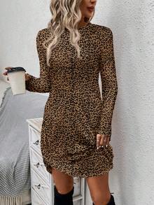 SHEIN LUNE Vestido casual de manga larga con cuello redondo y estampado de leopardo con nudo retorcido, adecuado para otoño/invierno. Todas las prendas de vestir para mujer, sofisticación francesa, té de la tarde, vacaciones, salidas casuales, estilos inspirados en la vintage.