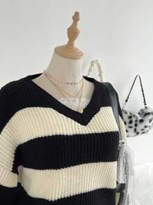 Elamini Women's Casual Loose Striped V-Neck Drop Shoulder Long Sleeve Sweater, Autumn/Winter - Multicolor - View 4