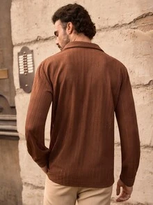Manfinity NXTstreet Camisa casual de manga larga de un solo pecho de unicolor para hombre - Café integral - Ver 2