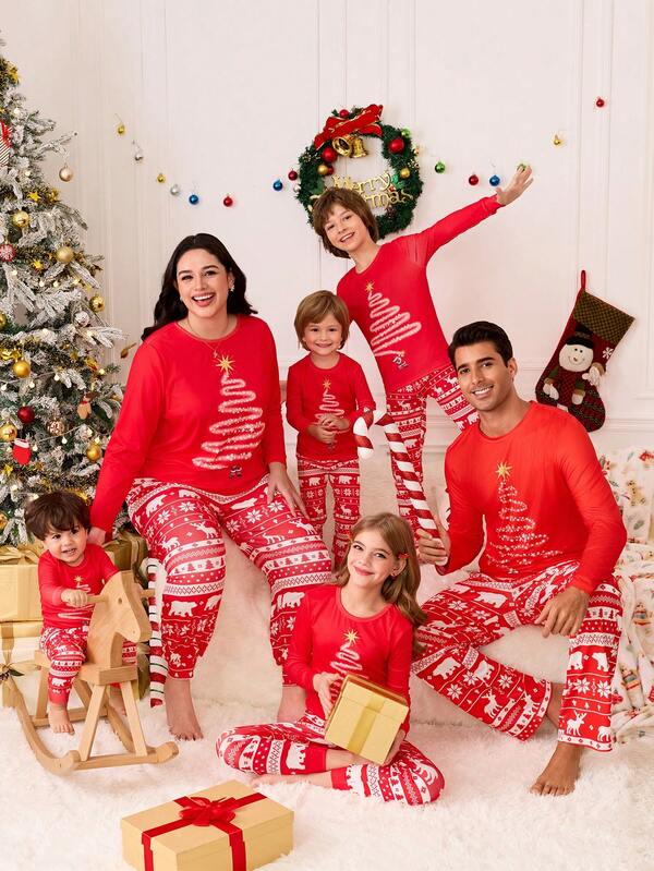 SHEIN Conjunto de pijama informal de dos piezas con pantalón y parte superior de manga larga con cuello redondo y estampado navideño, ajuste ceñido, para niño preadolescente. Adecuado para Navidad, fiestas, Año Nuevo, uso entre padres e hijos, hermanos, fiestas familiares de Navidad y reuniones familiares.