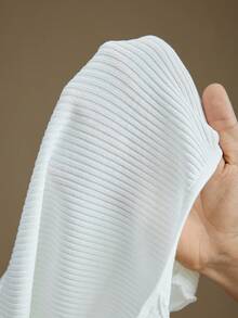 Ontre 女士米色舒适保暖纱线小V领略落肩长袖修身打底衫，秋冬季必备毛衣，现代都市休闲商务通勤机场针织上衣，现代都市休闲时尚商务女士办公室服装 - 白色 - 查看 8